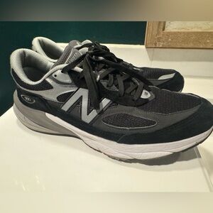New Balance 990 V6 Size 12 Men's Black and Gray